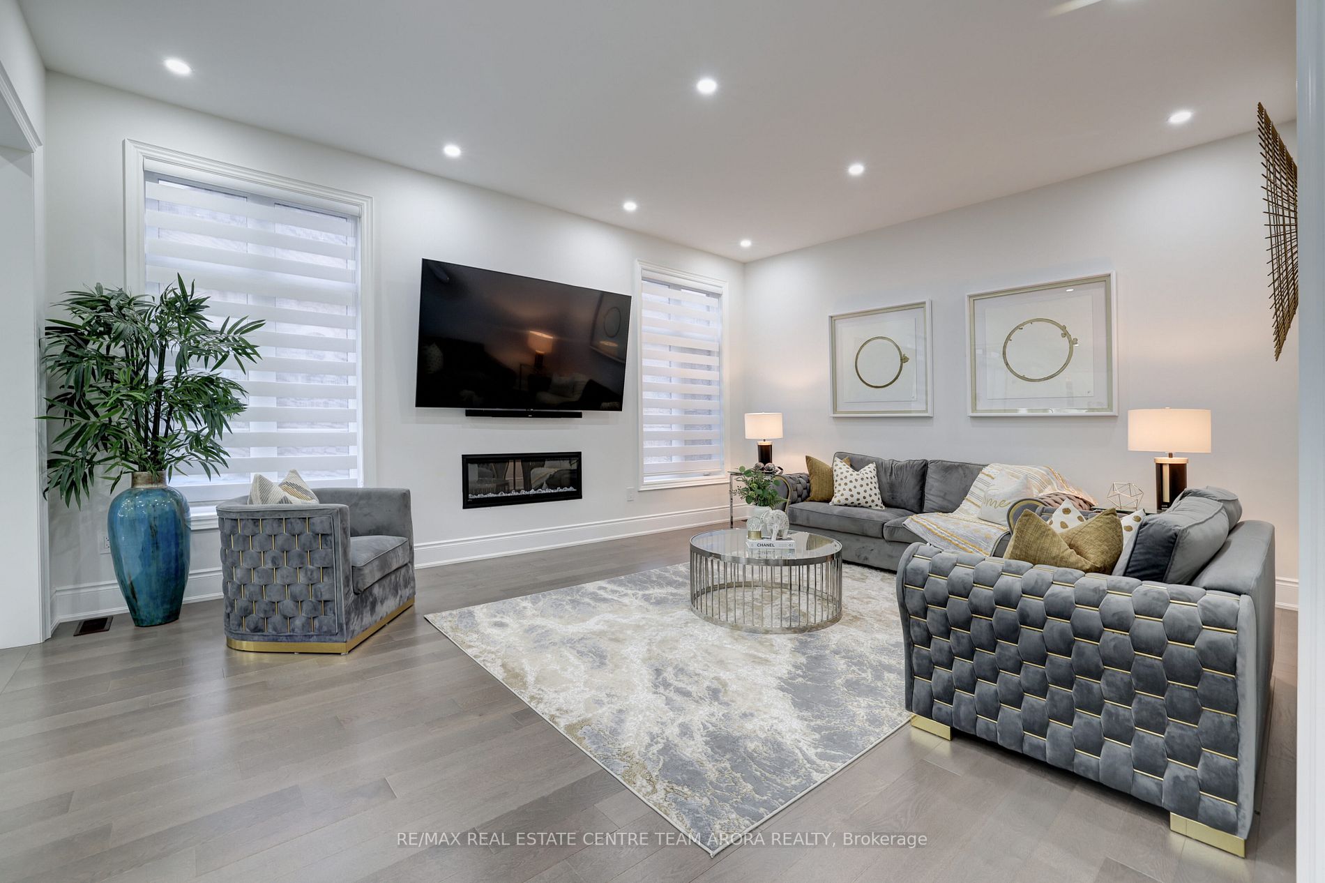 27 Rolling Acres Drive