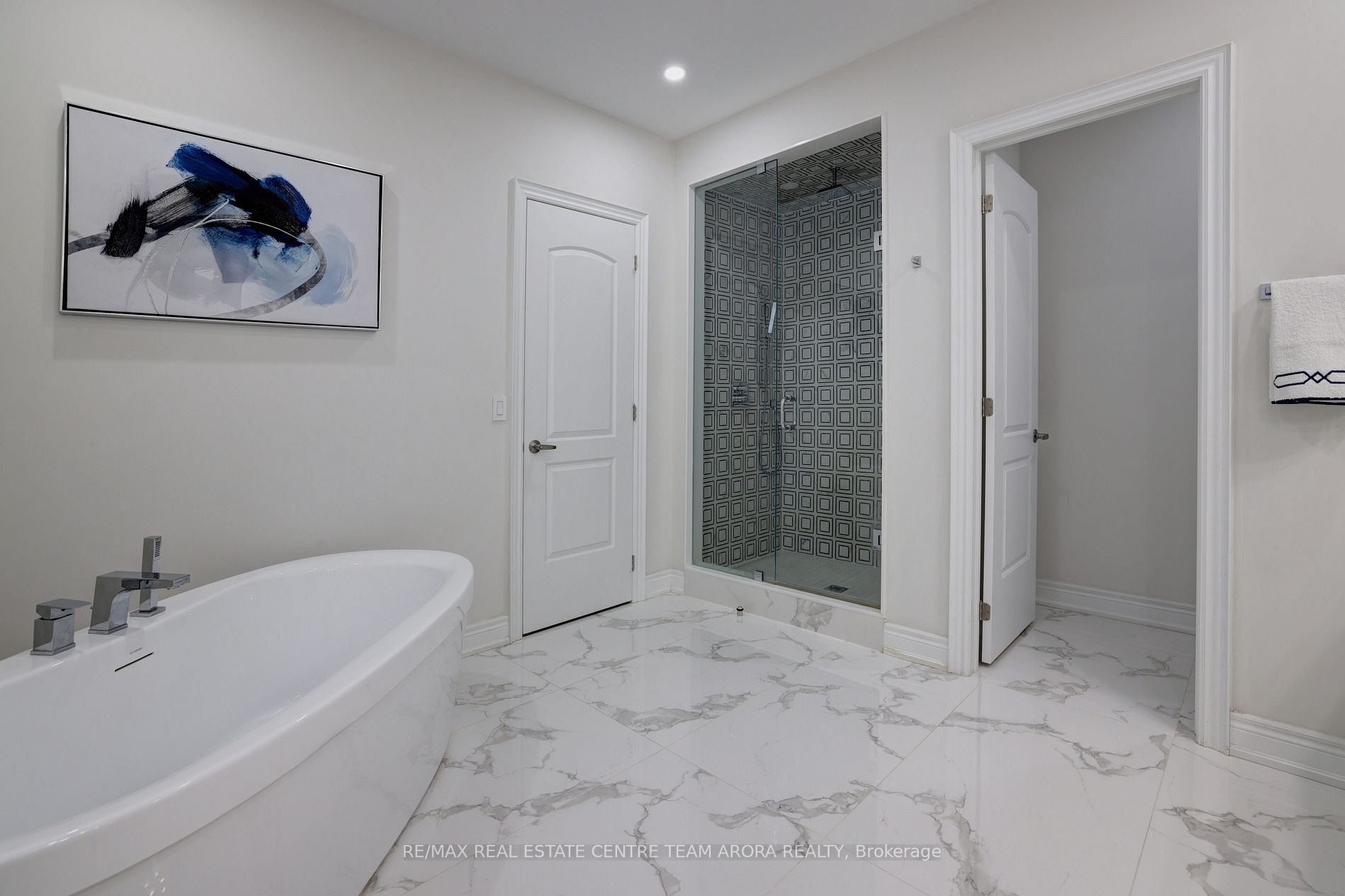 27 Rolling Acres Drive