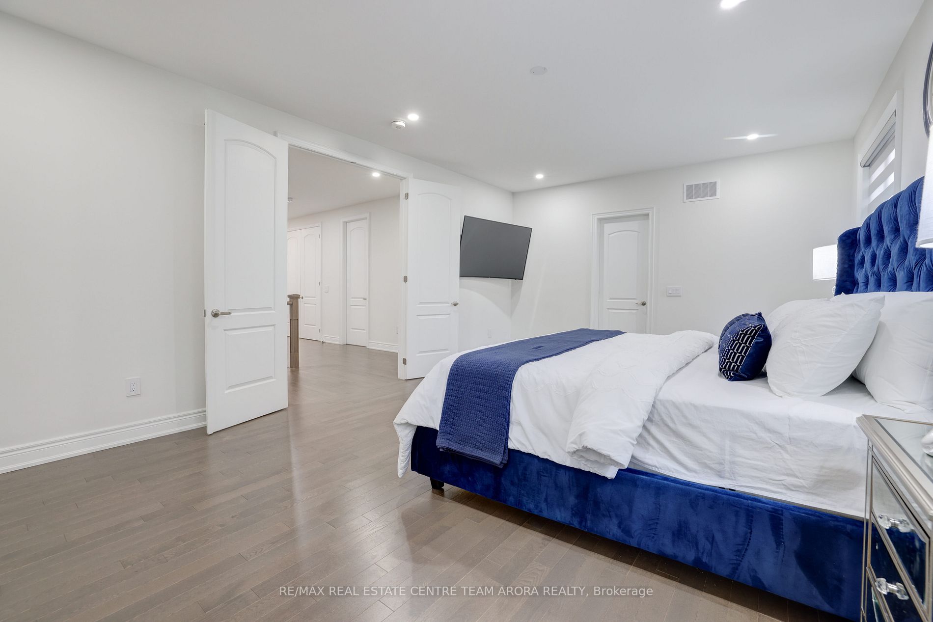 27 Rolling Acres Drive