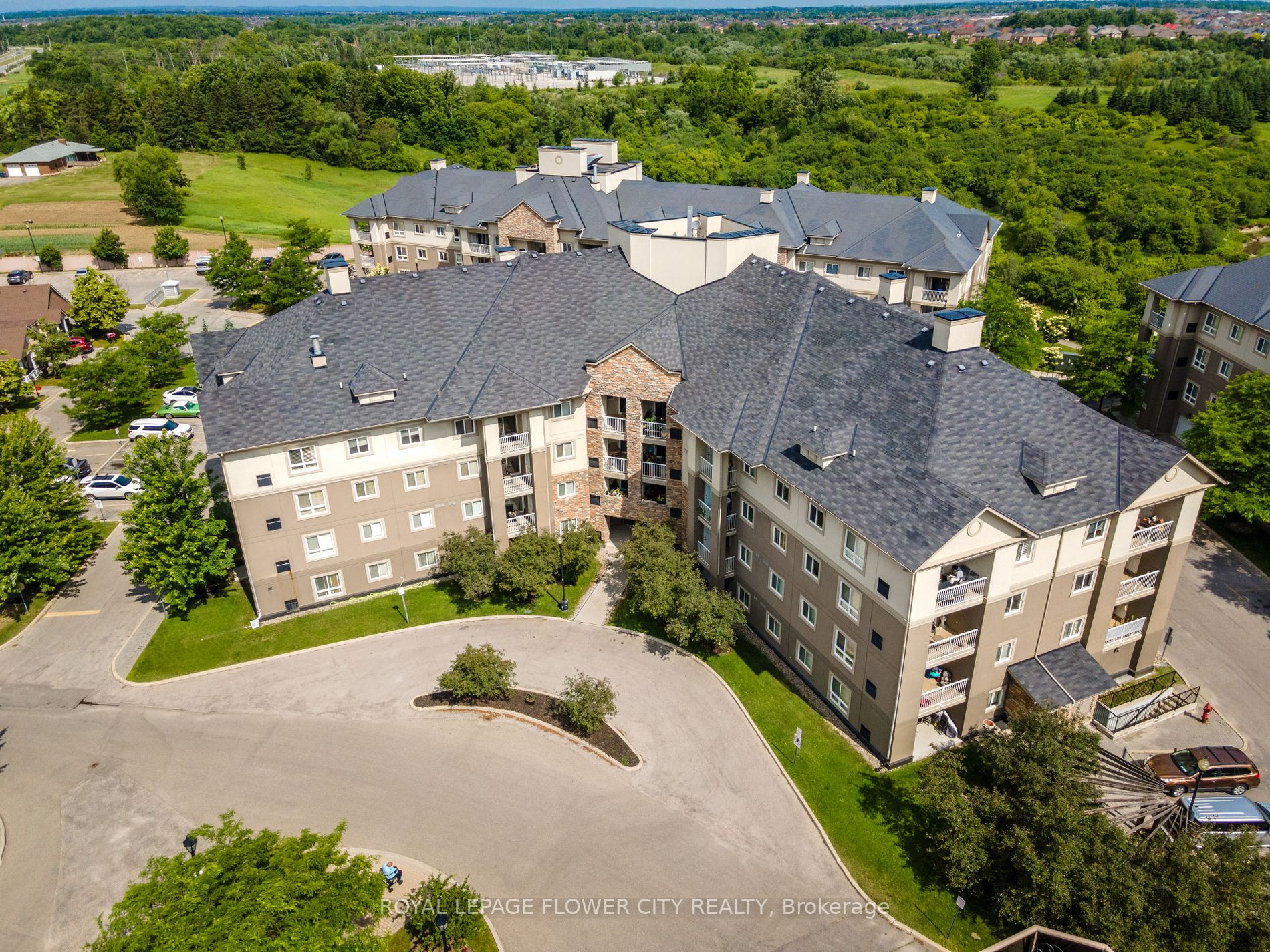 Listing W6207732 - Large Photo # 2