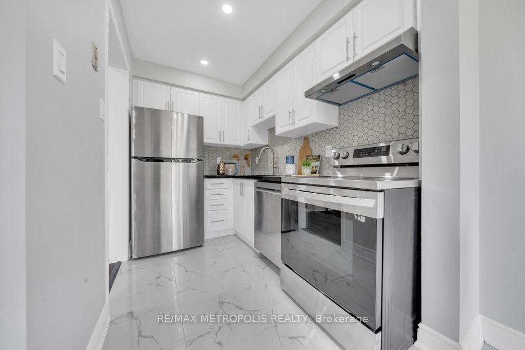92 Cedarwood Crescent