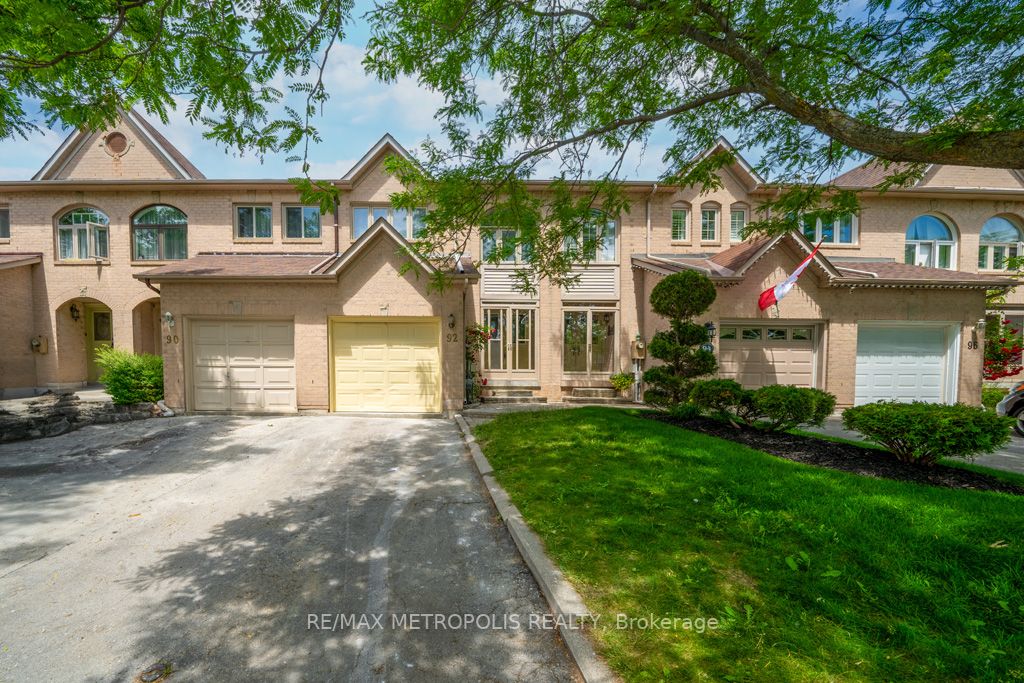 92 Cedarwood Crescent