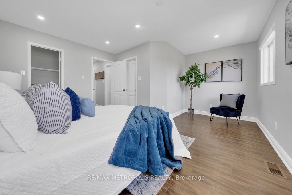 92 Cedarwood Crescent