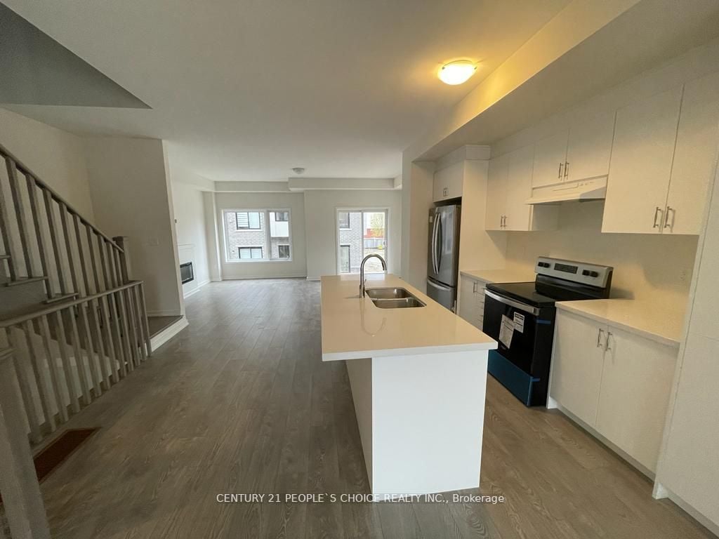 24 Heathrow Lane