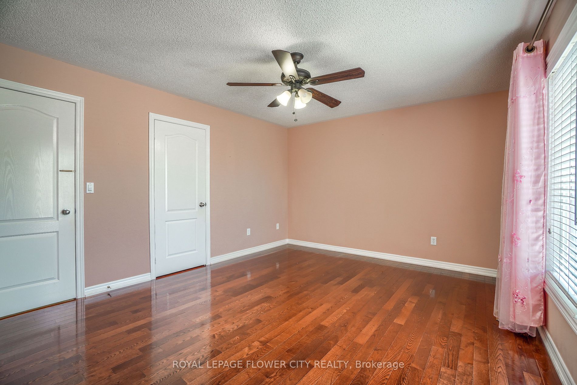 29 Long Meadow Rd