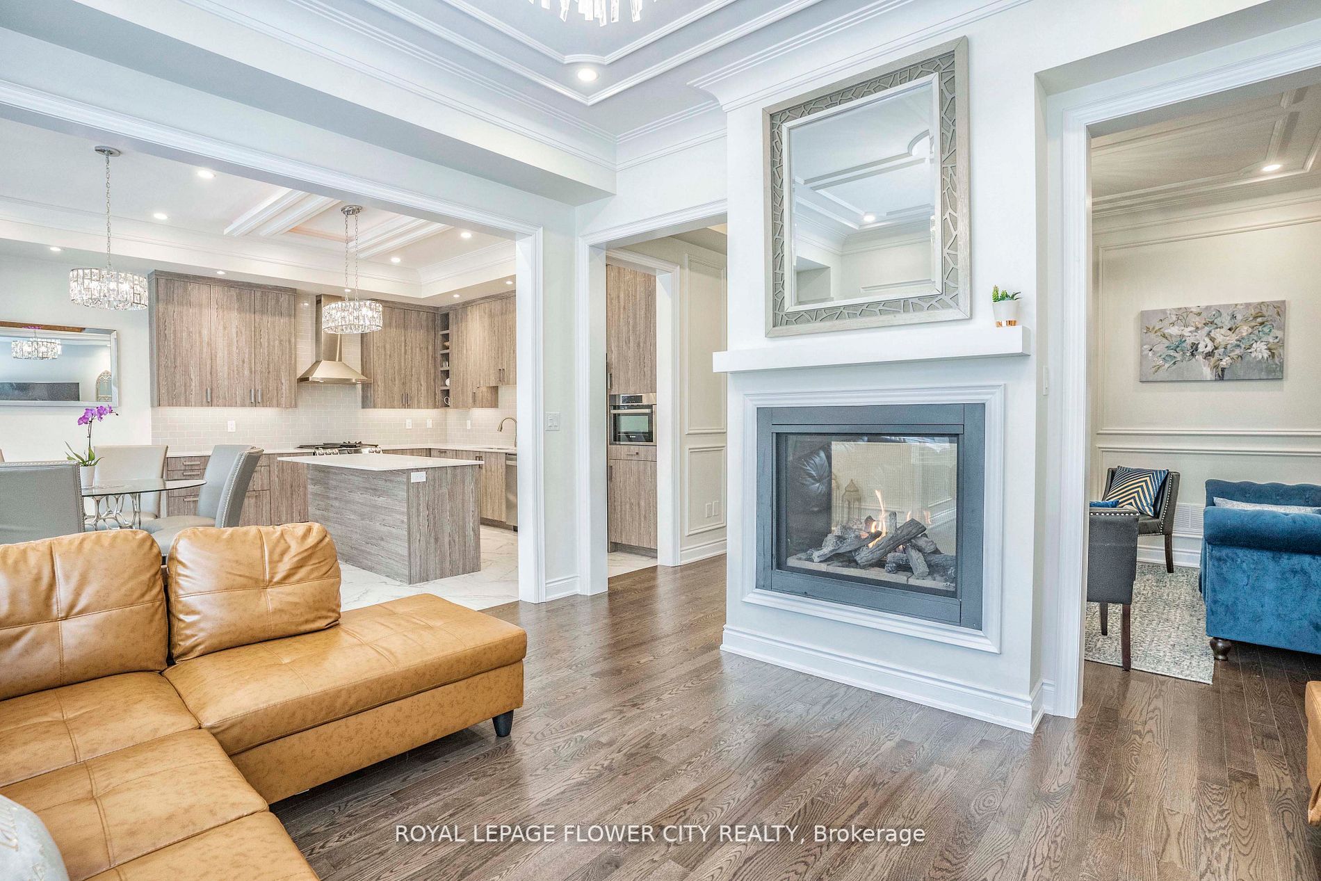 1284 Queens Plate Rd