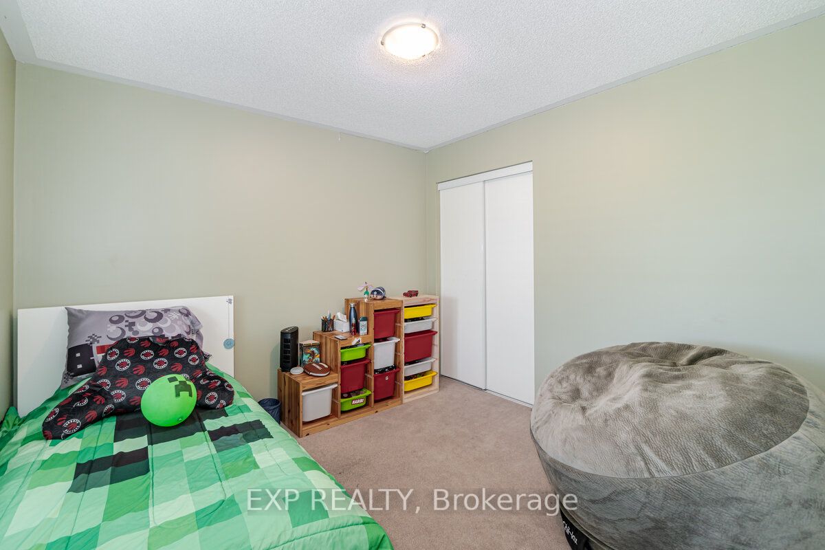 349 Ware Crescent