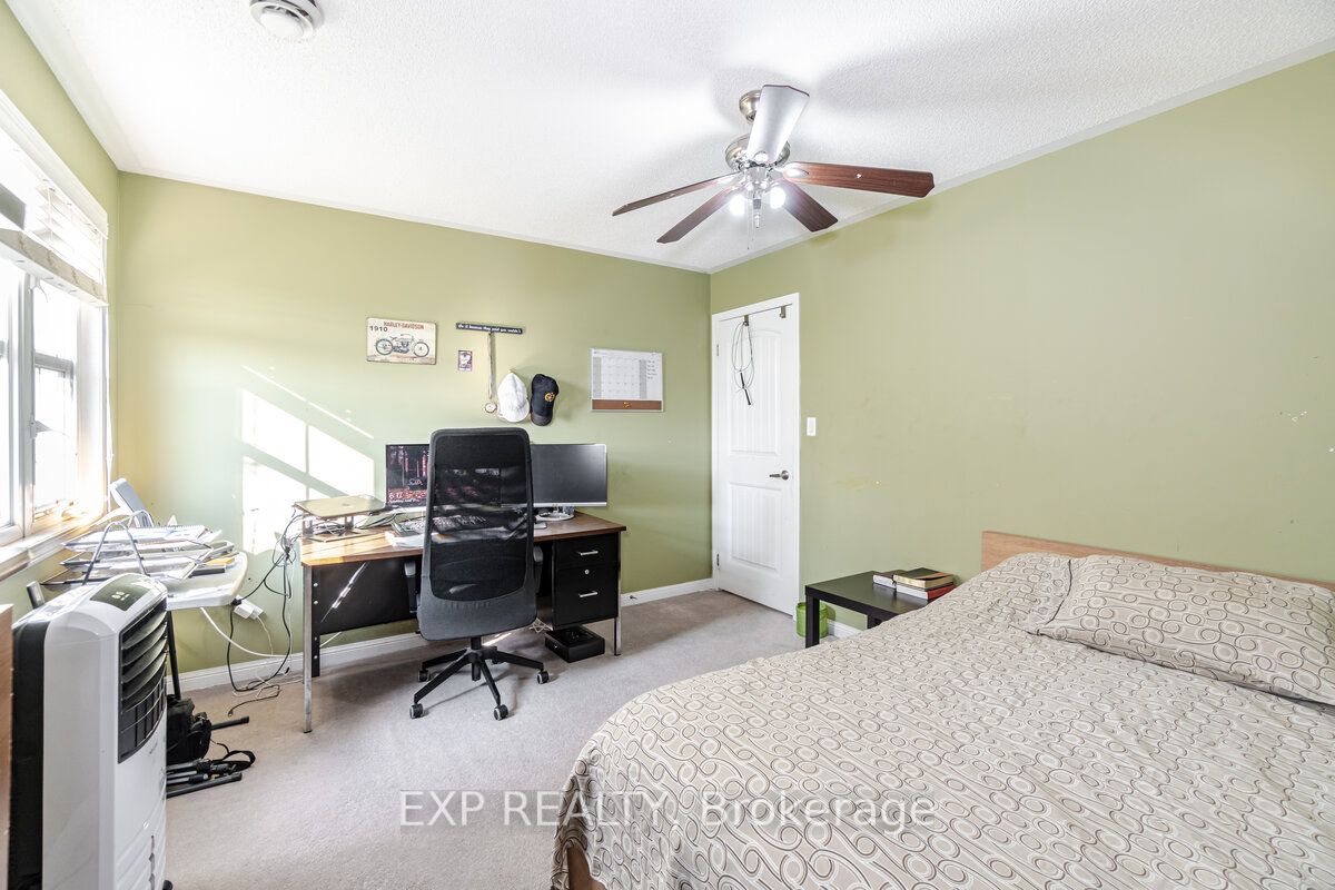 349 Ware Crescent