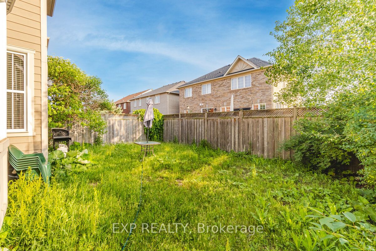 349 Ware Crescent