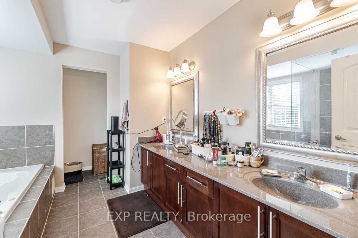349 Ware Crescent