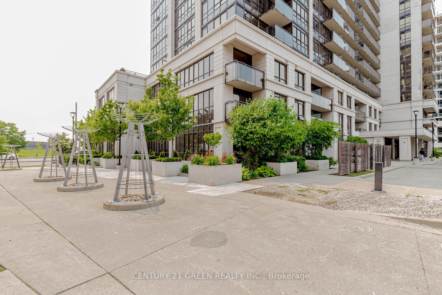 55 De Boers Drive, #217