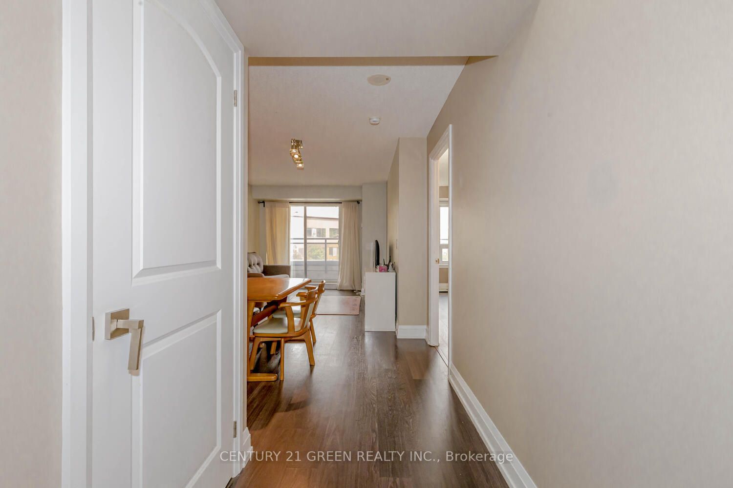 55 De Boers Drive, #217