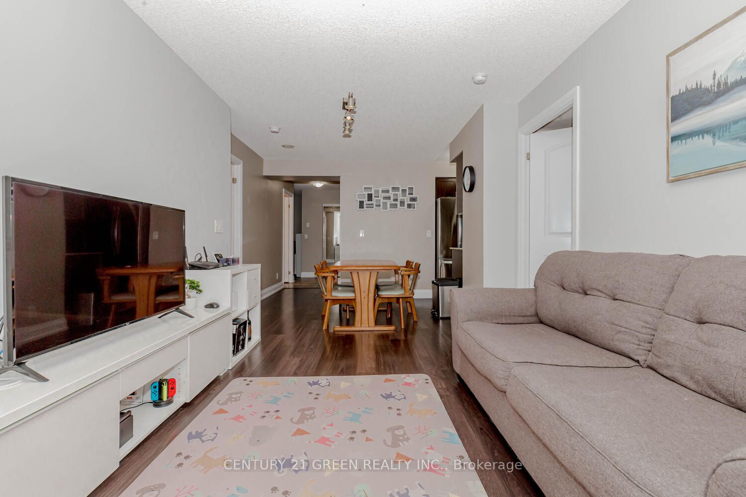 55 De Boers Drive, #217