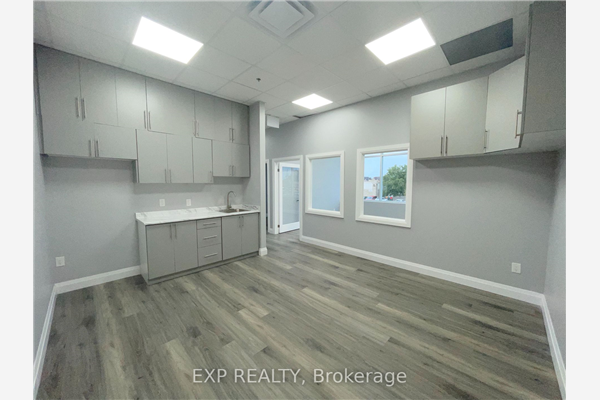 3465 Platinum Dr, Mississauga