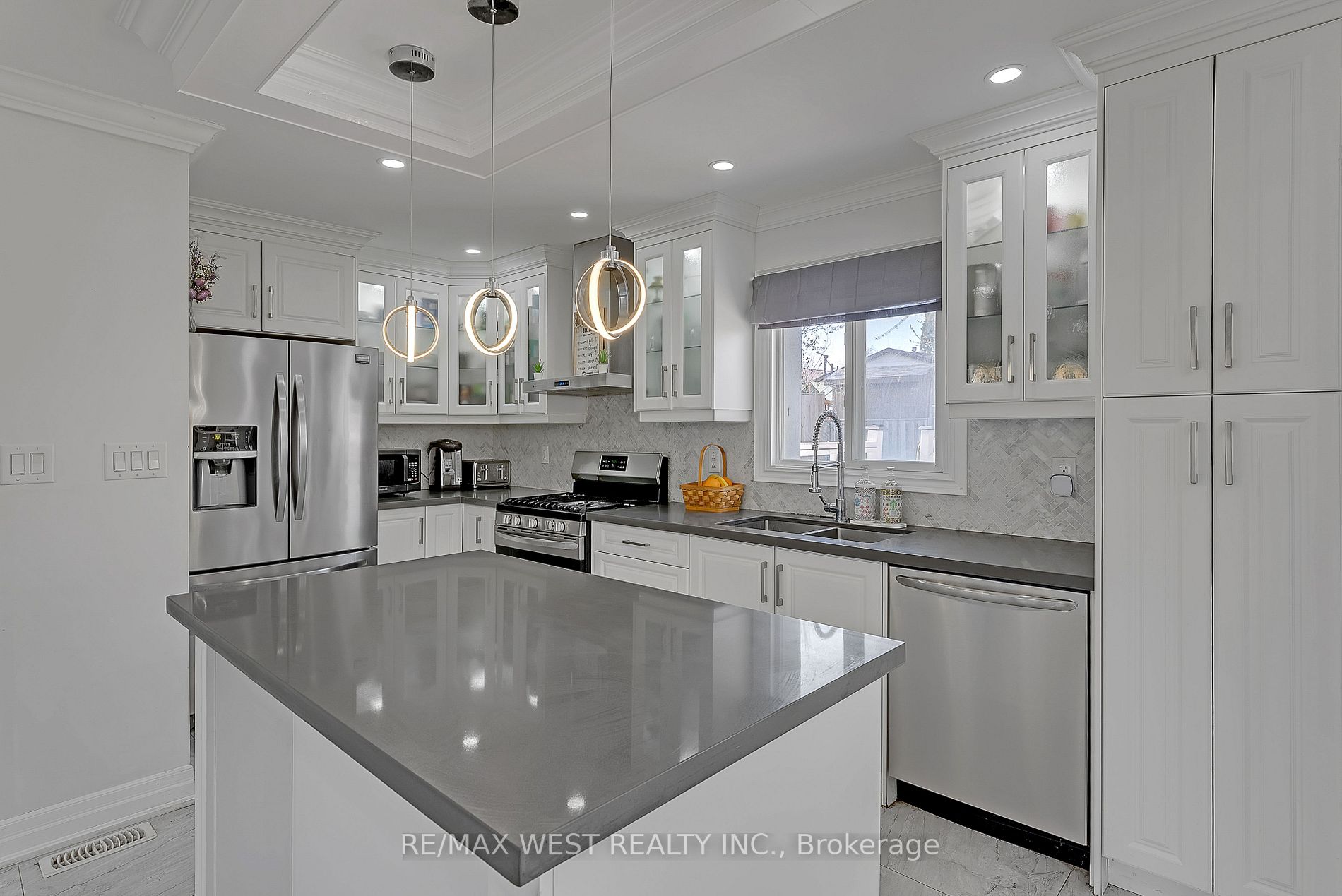 119 Madoc Dr