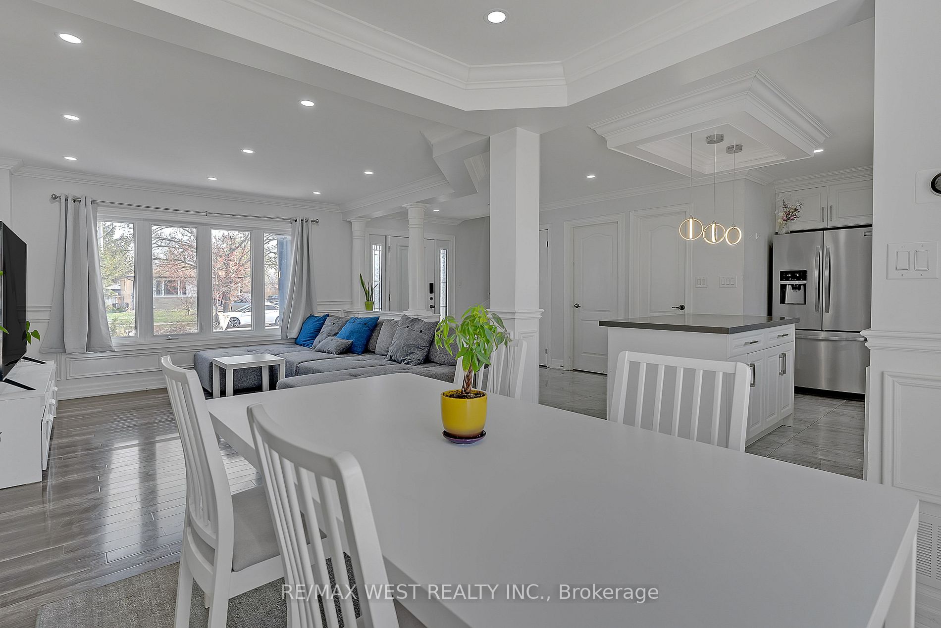 119 Madoc Dr