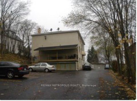 125 Scarlett Rd