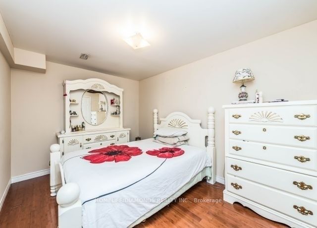 21 Orchid Dr