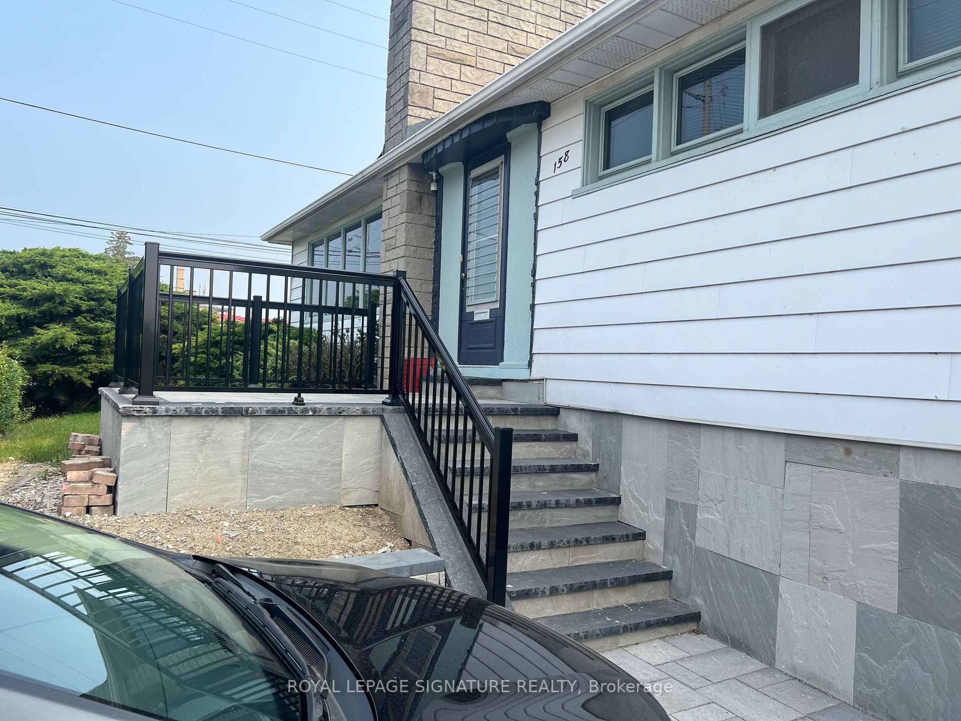 158 Church St
