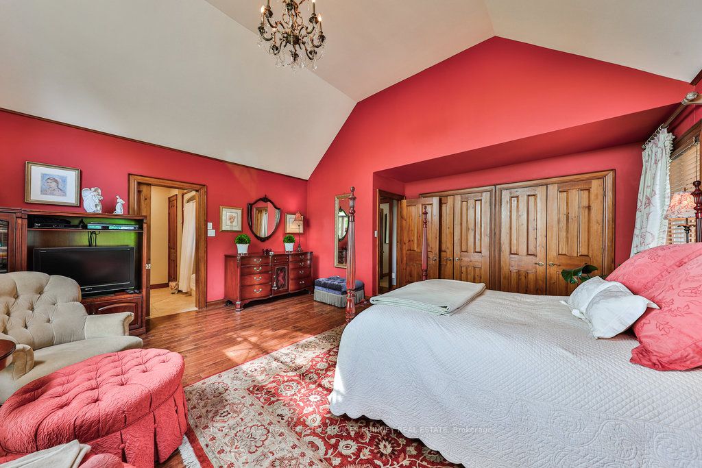 10 Southridge Trail