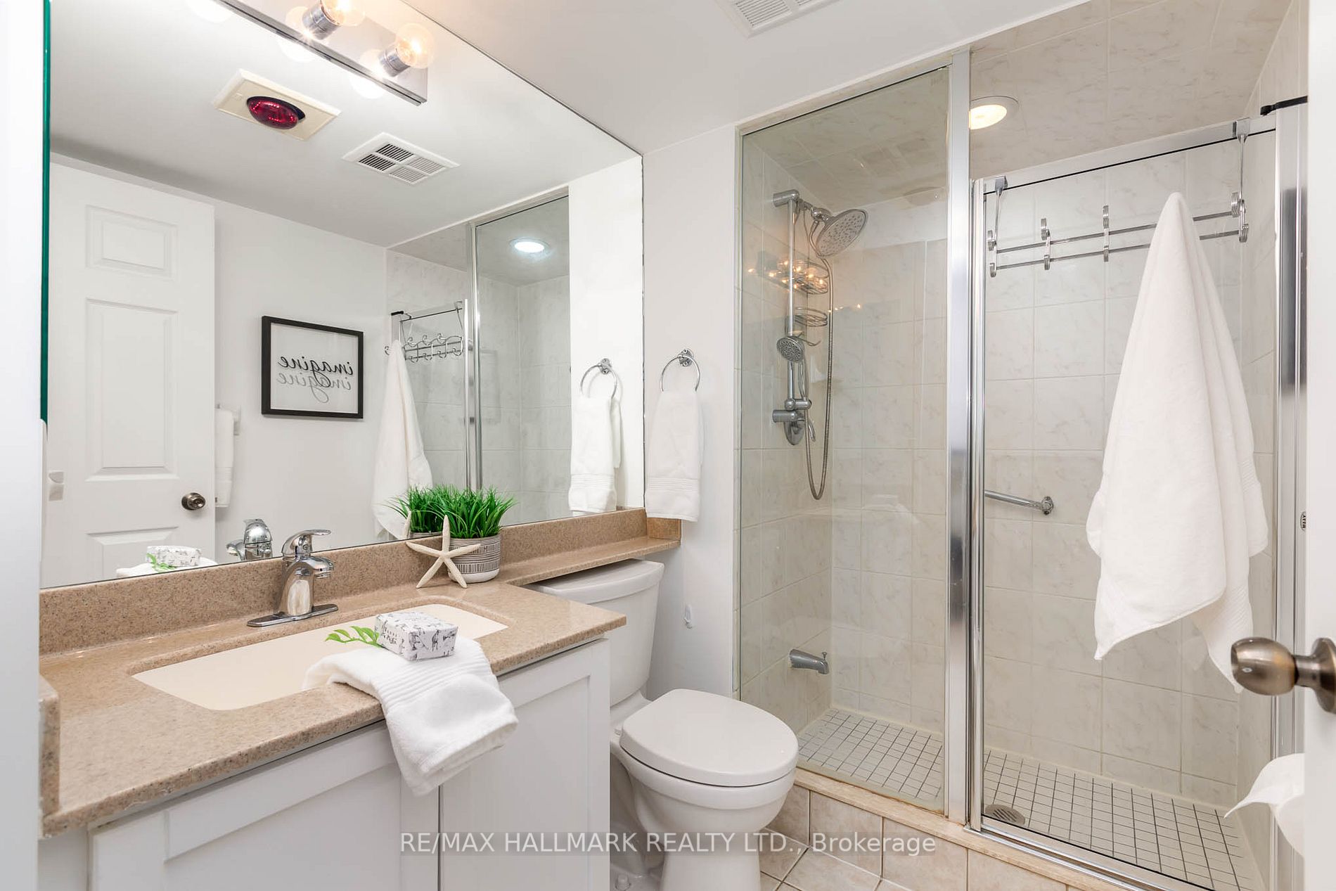 5233 Dundas St W, #720
