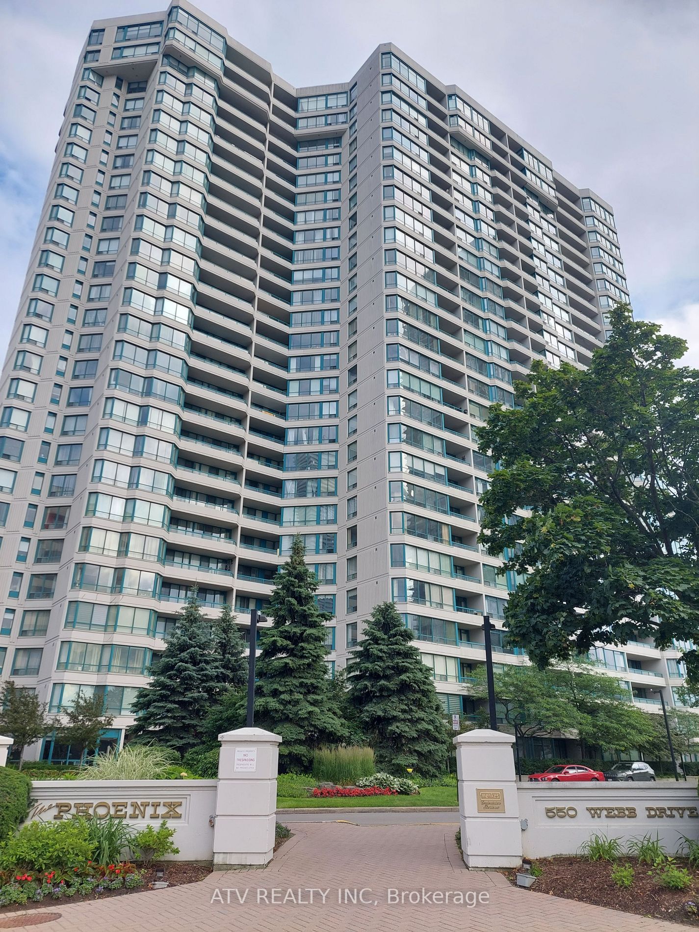 550 Webb Dr, #305