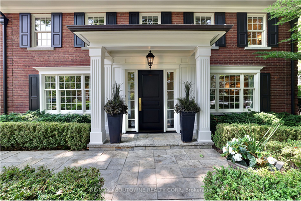 1327 Cedarbrae Dr, Oakville