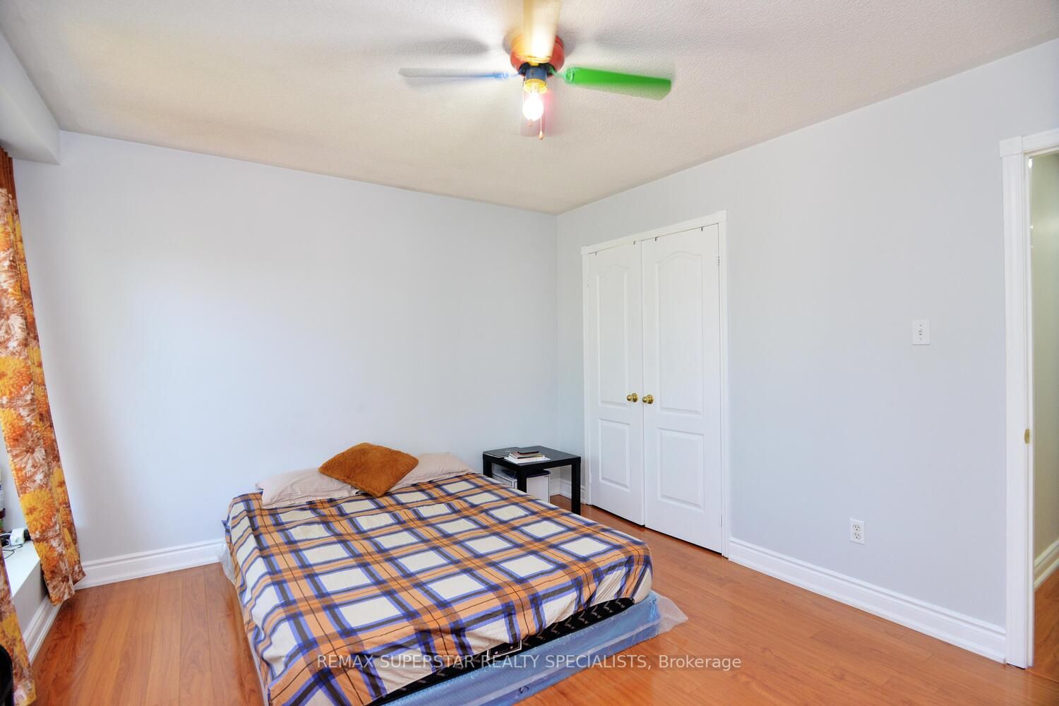 48 Heartleaf Cres