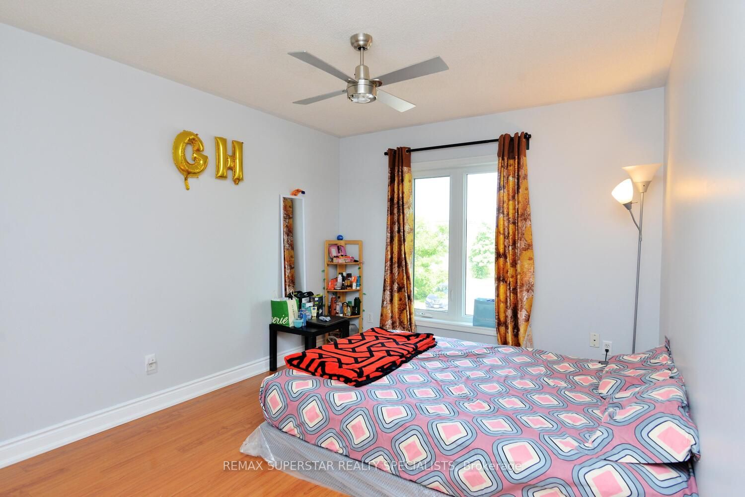 48 Heartleaf Cres