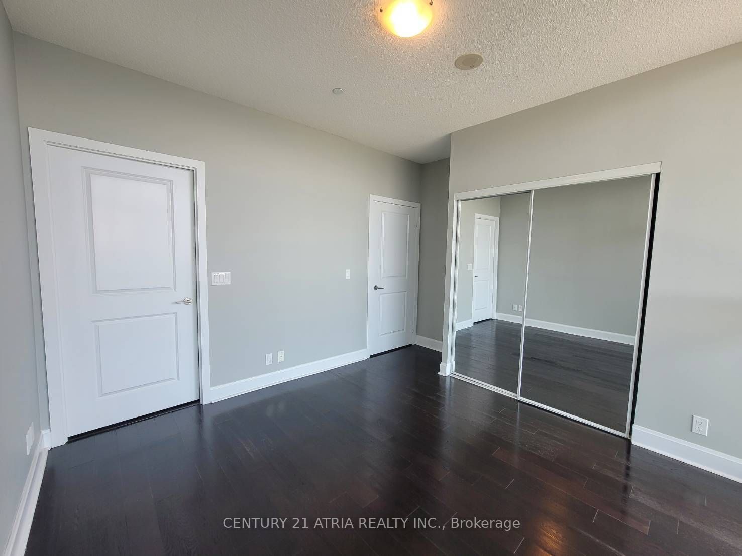 33 Shore Breeze Dr, #3403