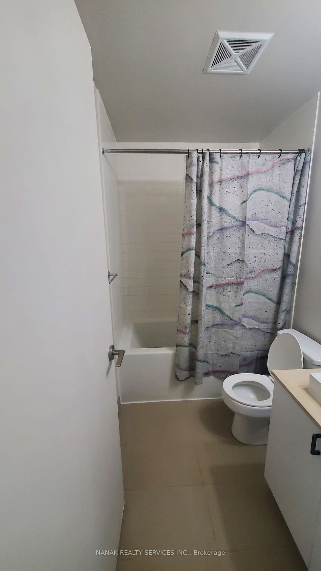 105 The Queensway Ave, #2613
