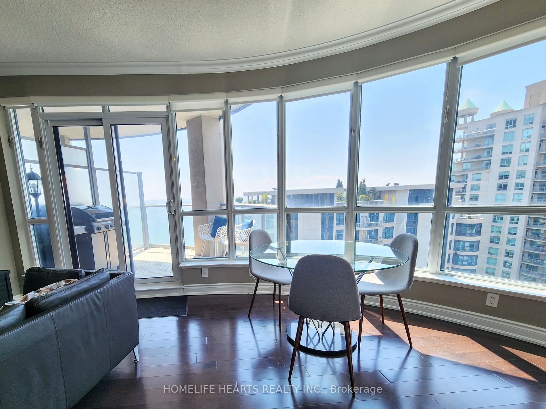 2083 Lake Shore Blvd W, #1212