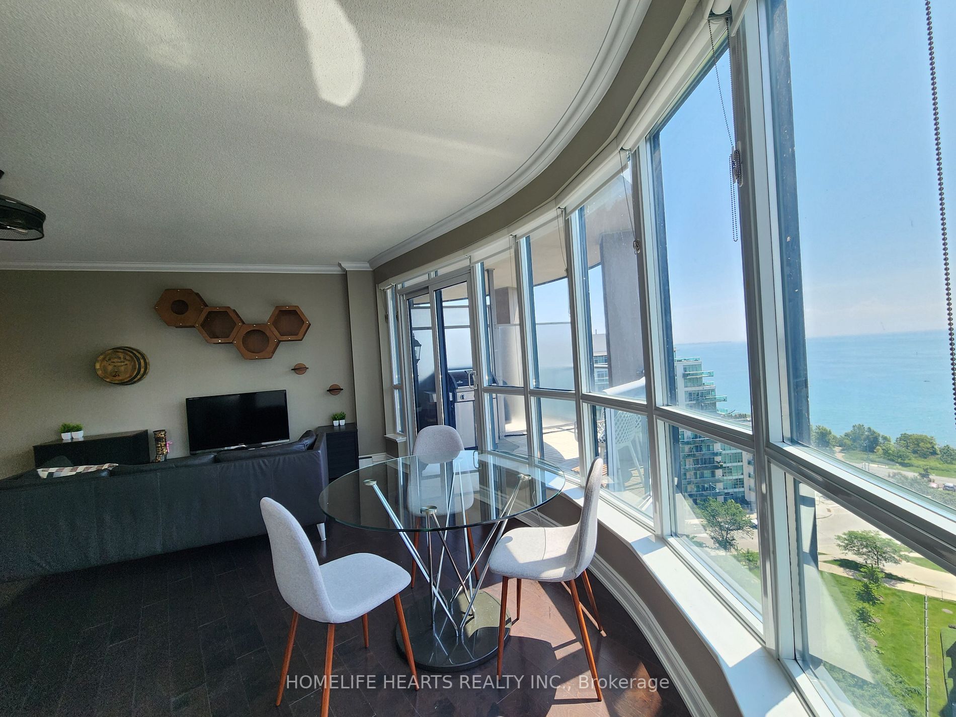 2083 Lake Shore Blvd W, #1212