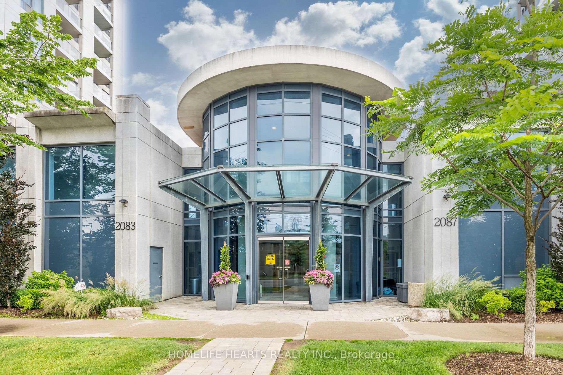 2083 Lake Shore Blvd W, #1212