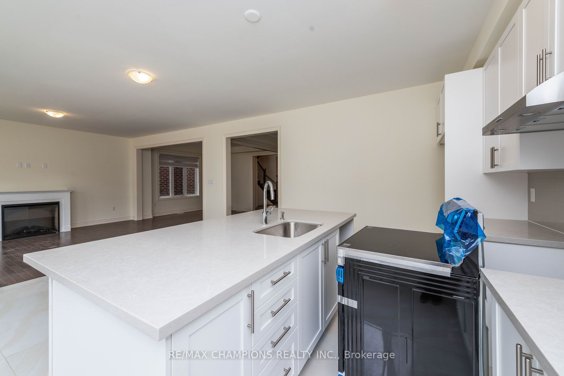 9 Cadence Road