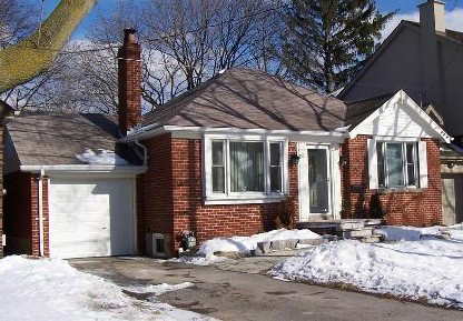132 Strath Ave