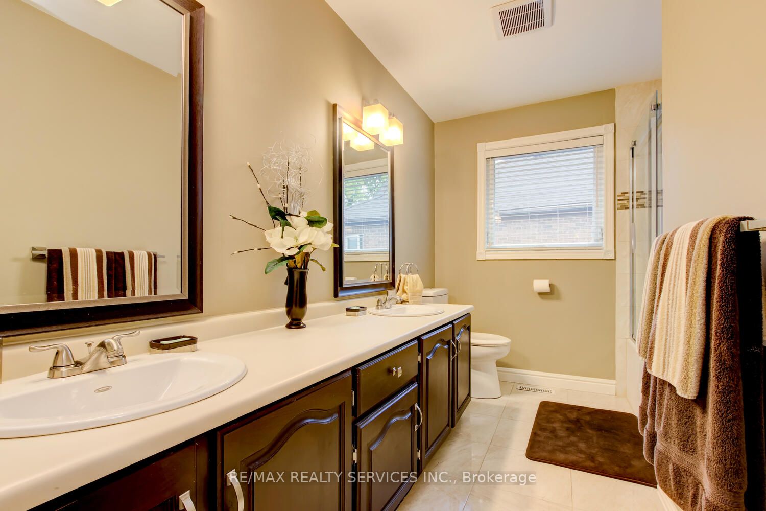 19 Burtree Dr