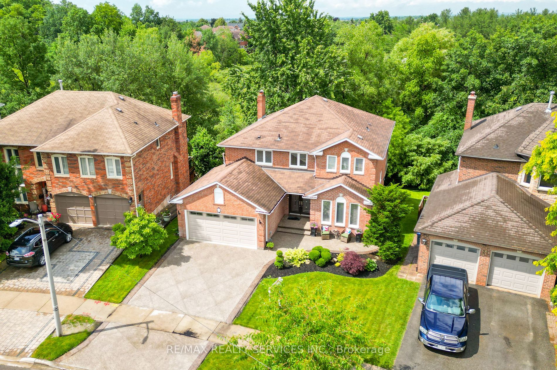 19 Burtree Dr