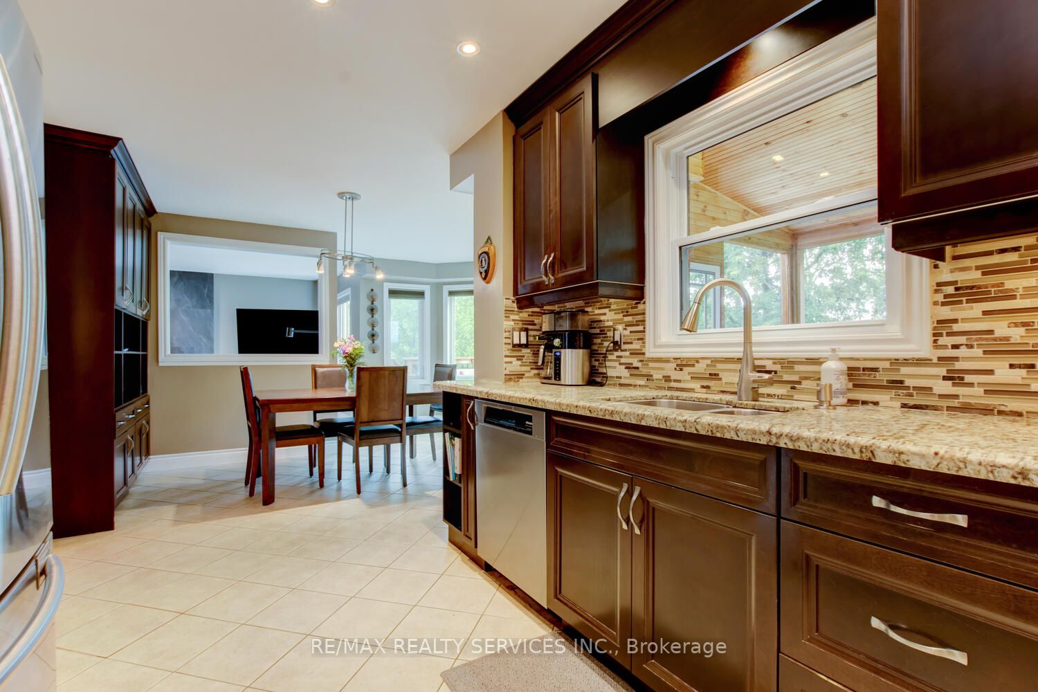 19 Burtree Dr