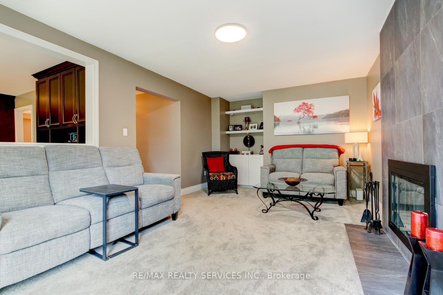 19 Burtree Dr