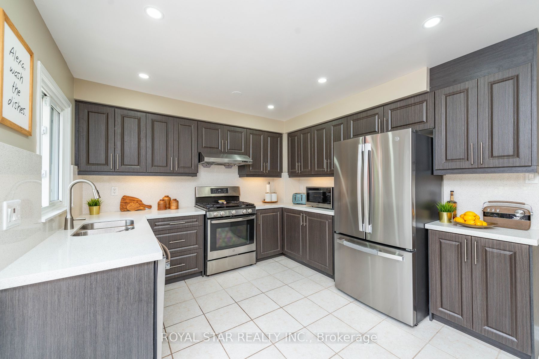 1 Nimrod Crescent