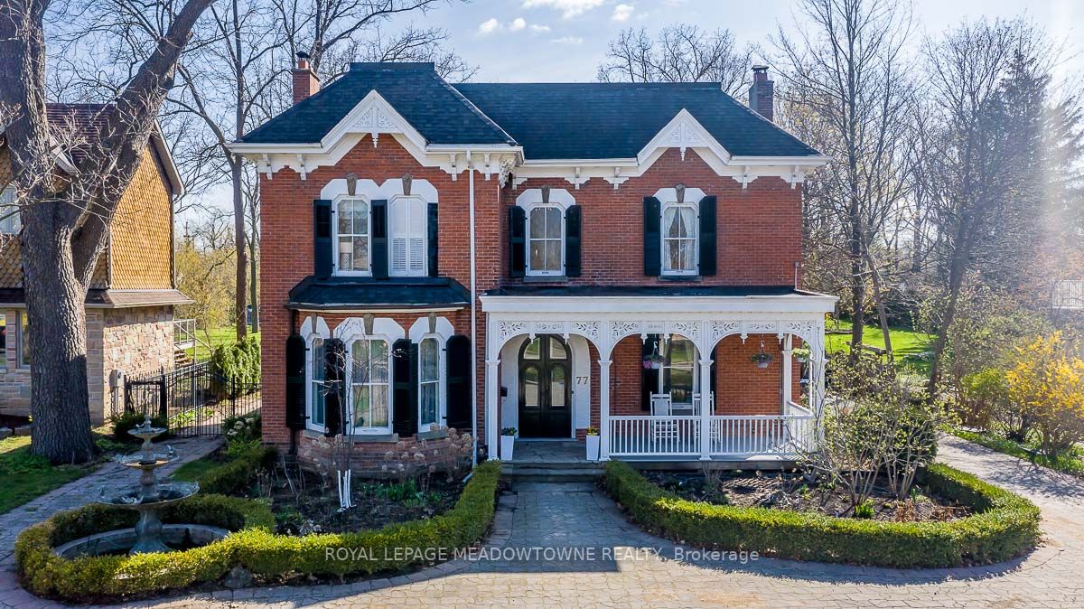 77 Main St S