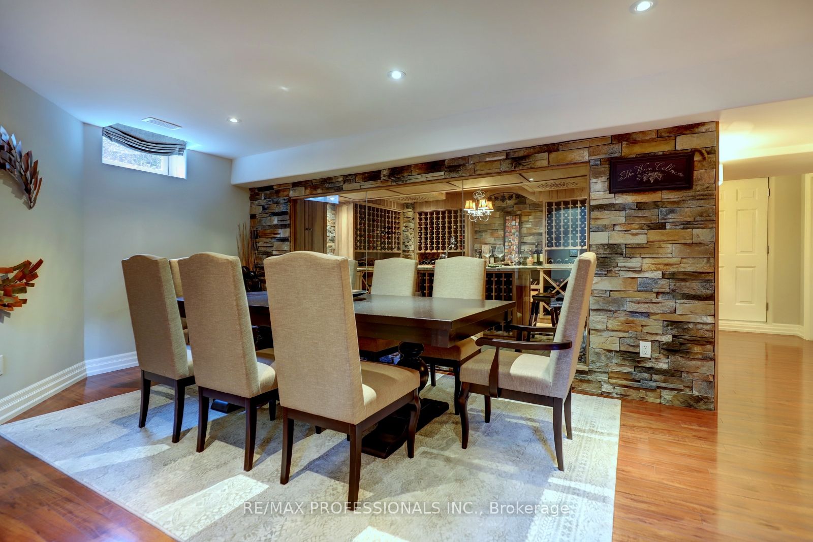 376 Meadow Wood Lane
