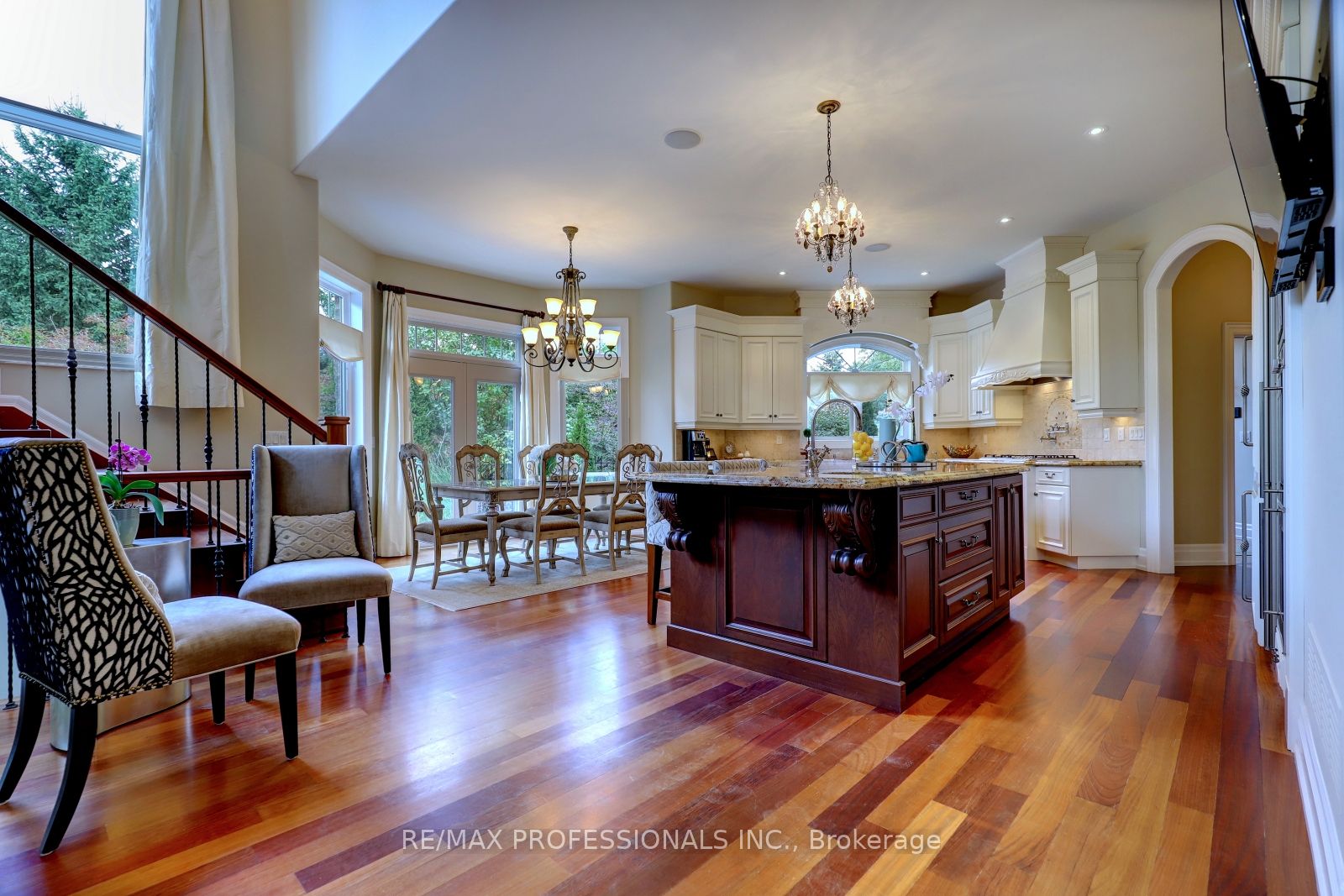 376 Meadow Wood Lane