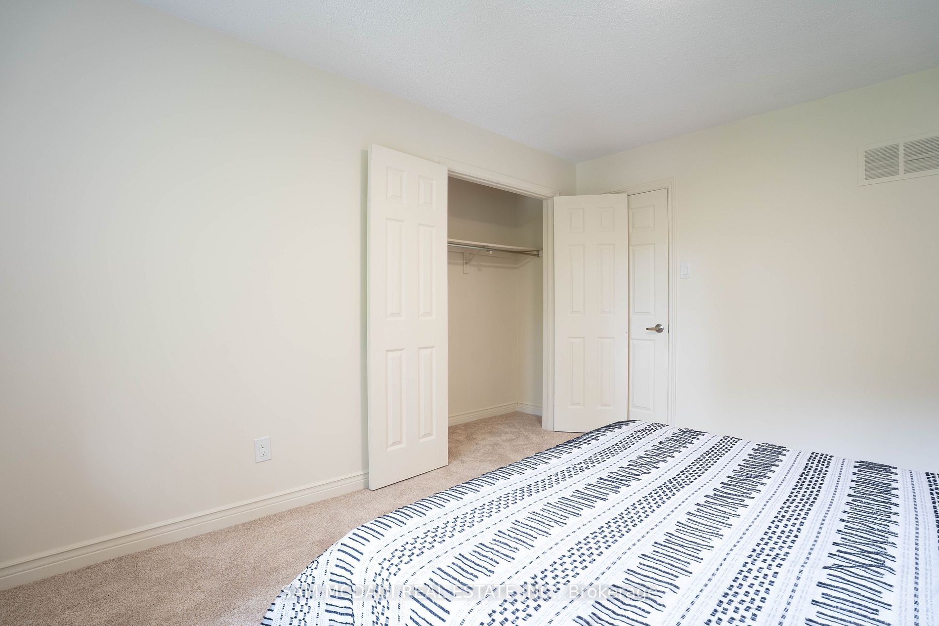 Listing W6624302 - Large Photo # 27