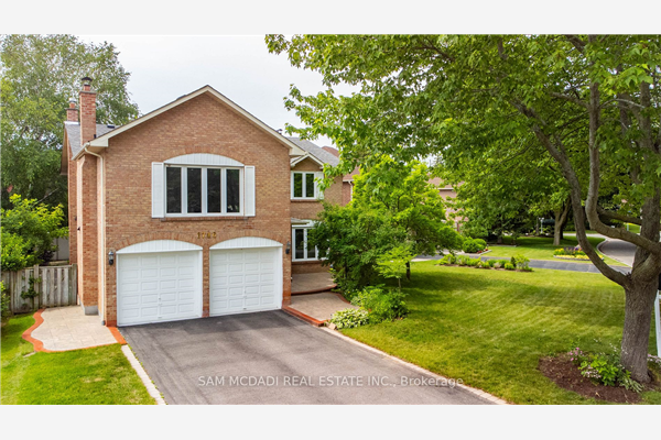 1746 Featherston Crt, Mississauga