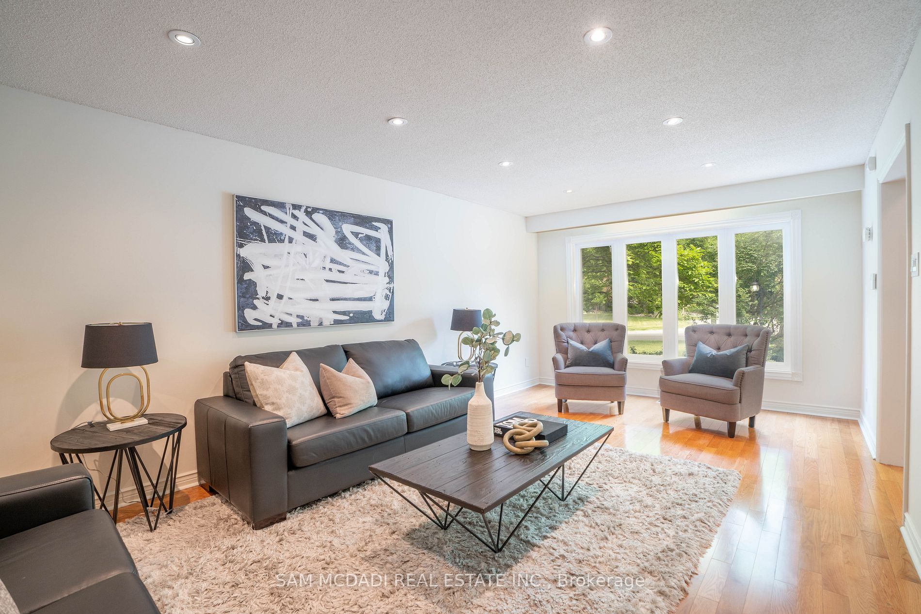 Listing W6624302 - Large Photo # 4