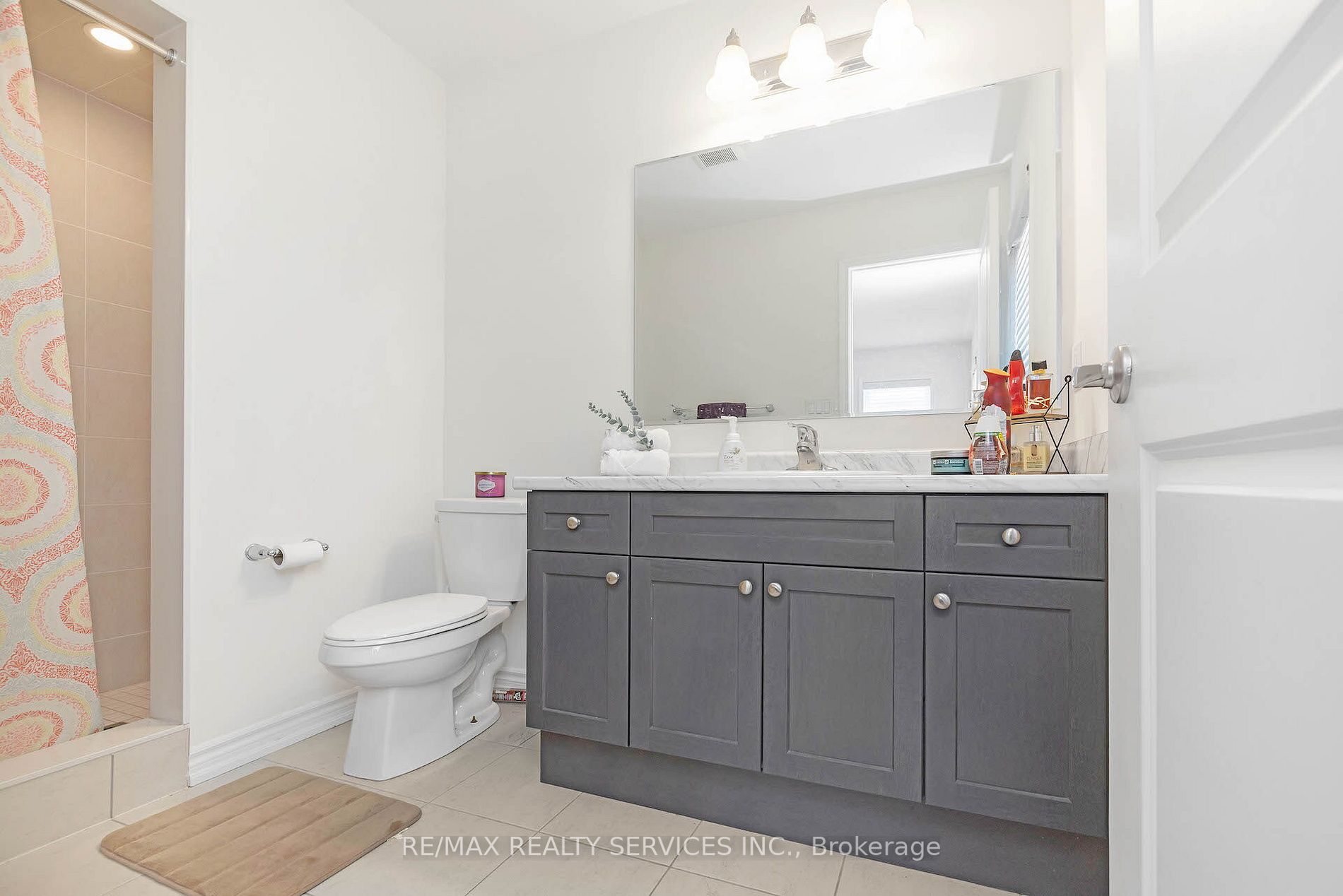 292 Lagerfeld Dr, #30