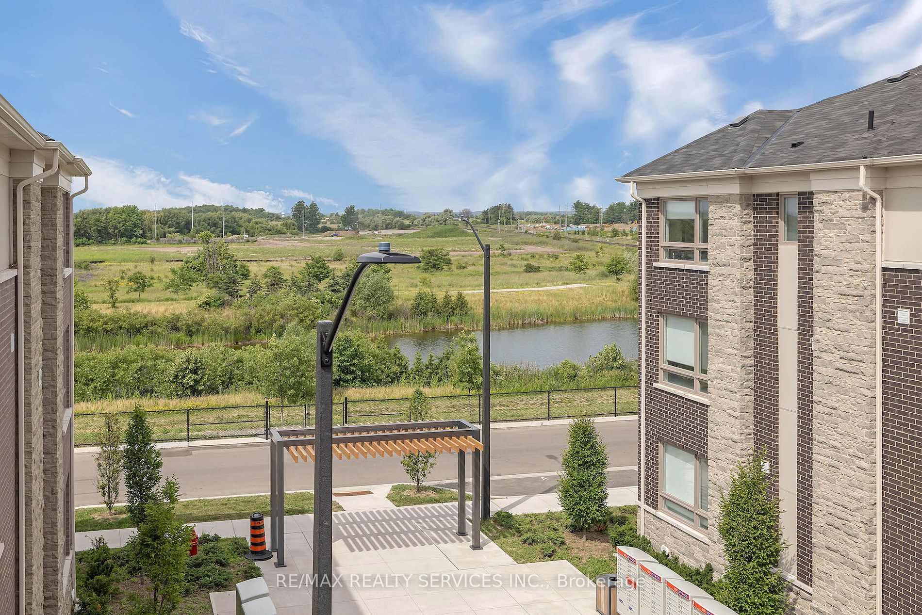 292 Lagerfeld Dr, #30