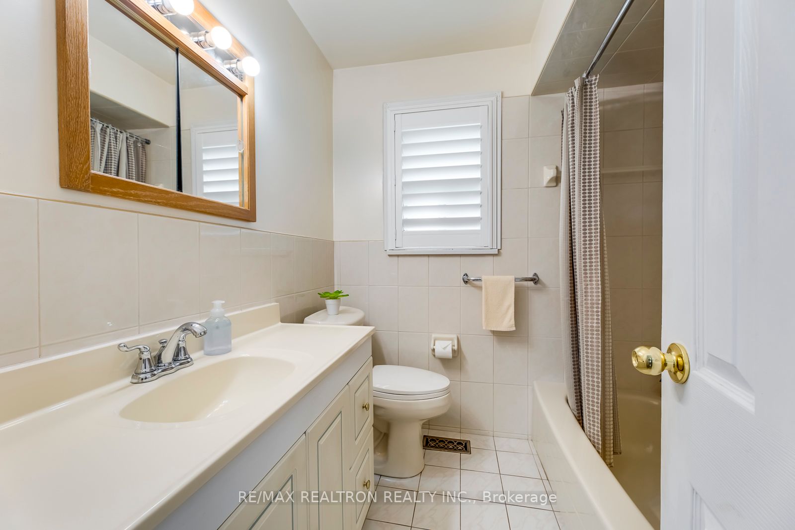 127 Wyndale Dr